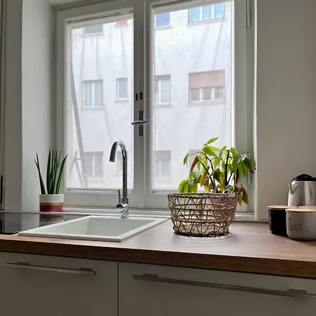 Apartment Urban Corner *