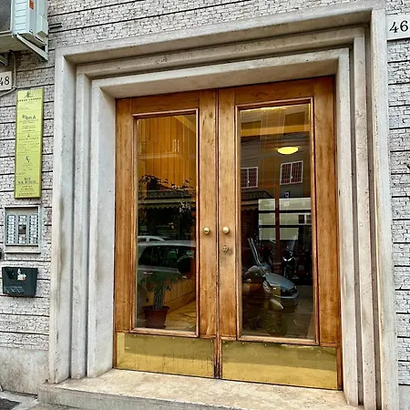Urban Corner Rome